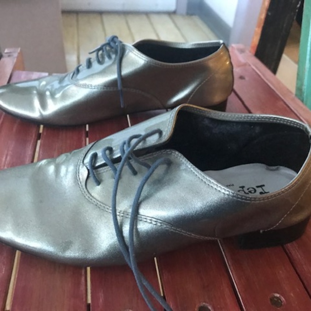 Repetto Zizi Laced Up Silver Oxfords